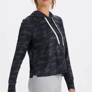 Vuori Gray Cowl Neck Sweater